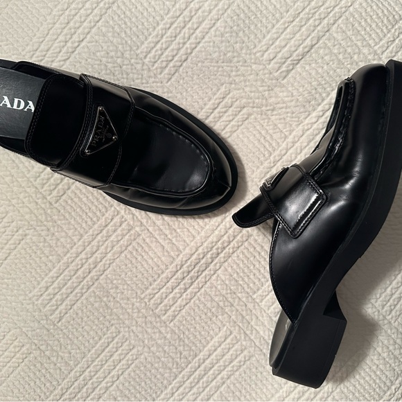 PRADA triangle loafer mules! - Picture 11 of 16